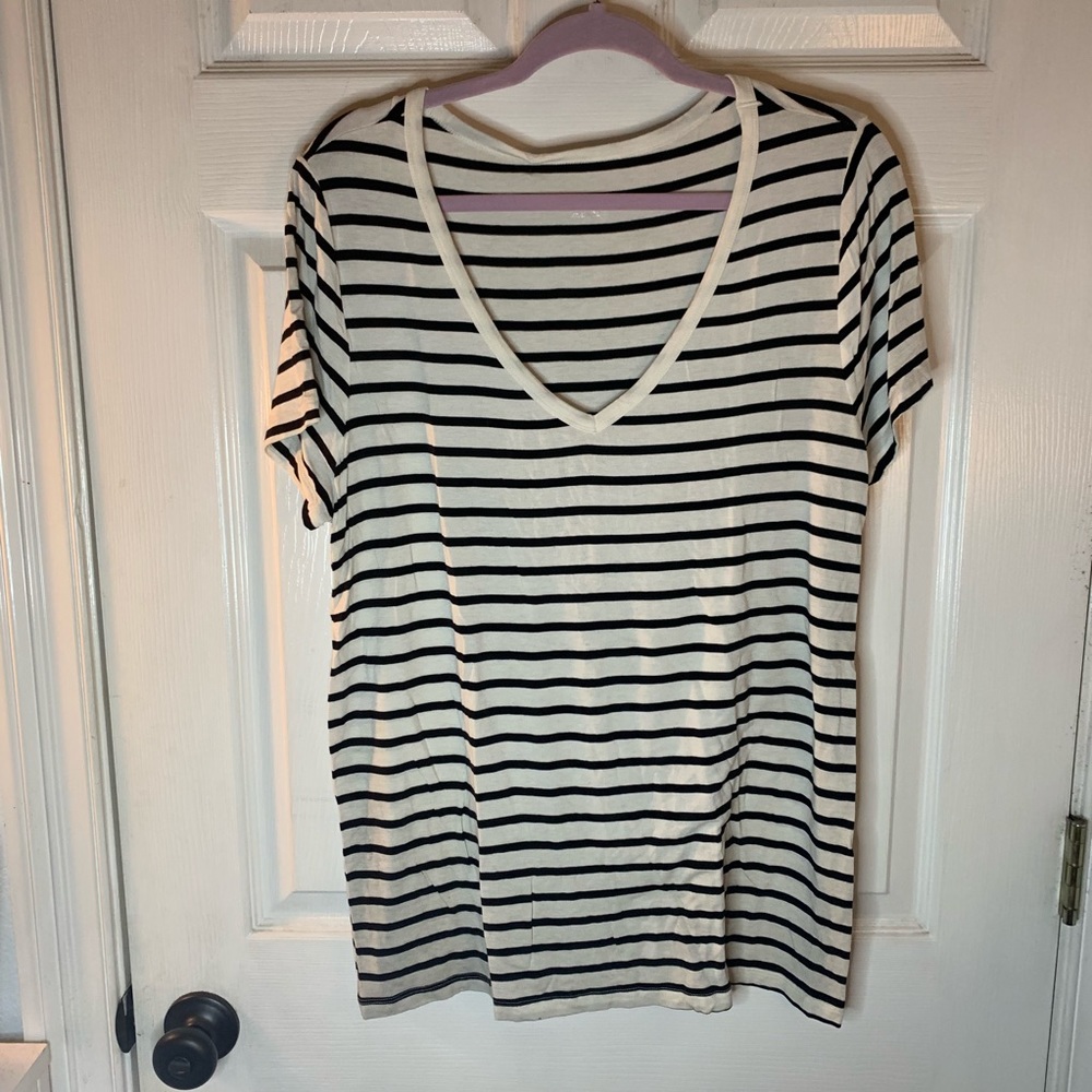 Oversized casual striped vneck